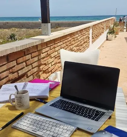La Mata Primera Linea De Playa Torrevieja Room photo
